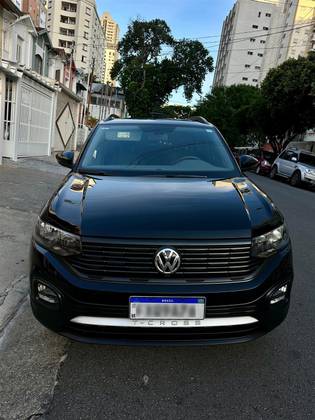 VOLKSWAGEN T-CROSS 1.0 200 TSI TOTAL FLEX SENSE AUTOMÁTICO VOLKSWAGEN T-CROSS 1.0 200 TSI TOTAL FLEX SENSE AUTOMÁTICO